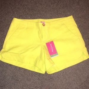 Lilly Pulitzer NWT Adie Shorts in Lime Ricky!!